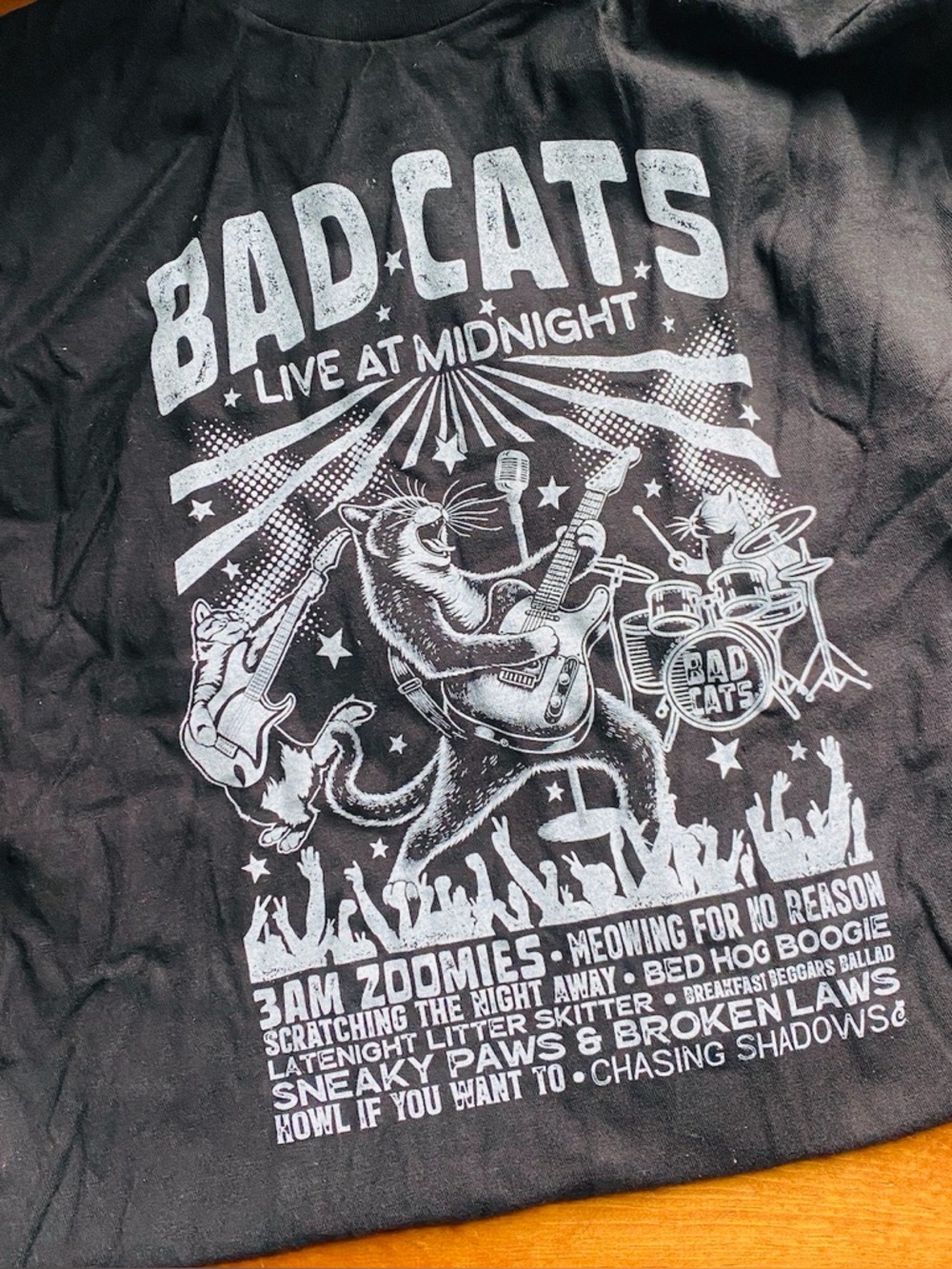Cat Lady Box Black & White BAD CATS LIVE AT MIDNIGHT Tee - Size Medium